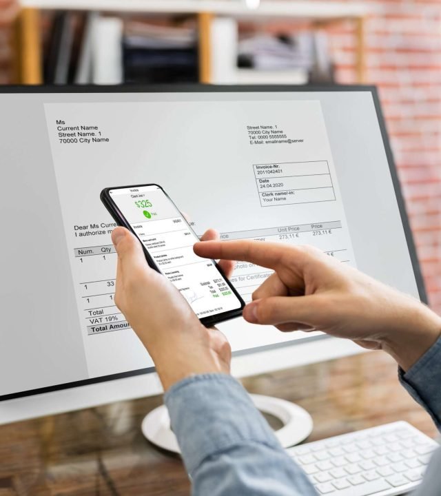 Online Invoice Tax Accounting Using Phone And Computer